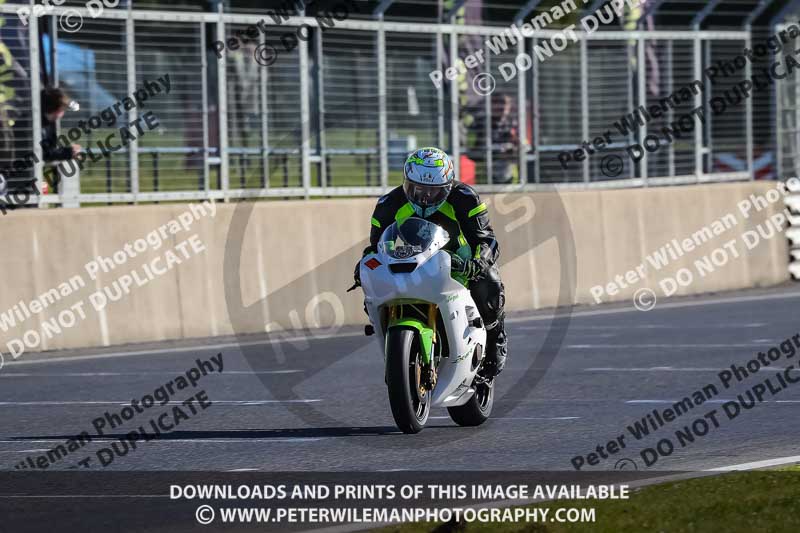 enduro digital images;event digital images;eventdigitalimages;no limits trackdays;peter wileman photography;racing digital images;snetterton;snetterton no limits trackday;snetterton photographs;snetterton trackday photographs;trackday digital images;trackday photos